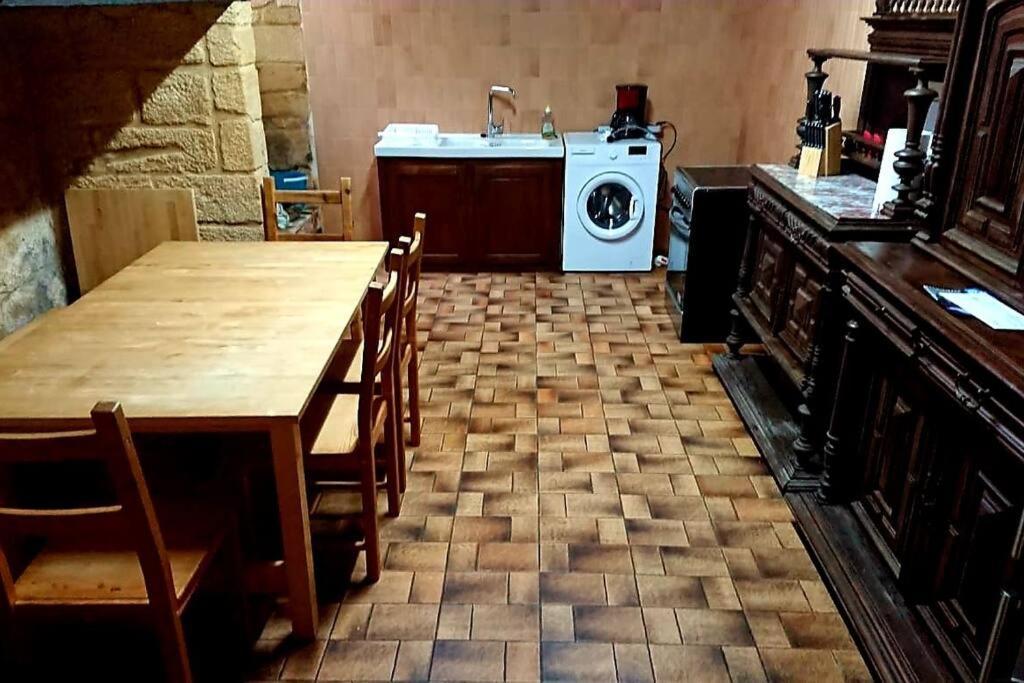 Demeure Du Xiiie-Xive S. Dans La Cite Medievale. Gourdon Zewnętrze zdjęcie