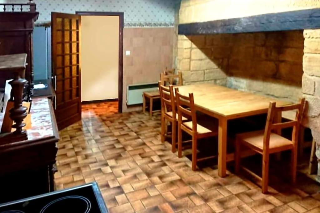 Demeure Du Xiiie-Xive S. Dans La Cite Medievale. Gourdon Zewnętrze zdjęcie